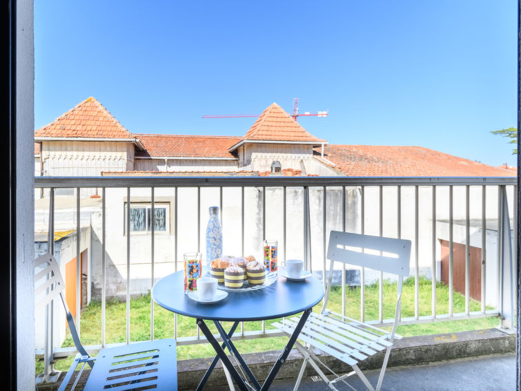 Search and Stay destination Mimizan, Nouvelle-Aquitaine - France from AU$ 149. Résidence de la poste