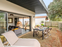 Vrijstaande vakantiewoning palot 17 op 1 km van strand Mimizan Plage - thumbnail 1