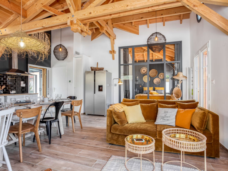 Search and Stay destination Mimizan, Nouvelle-Aquitaine - France from AU$ 524. Maison Les Goêlands