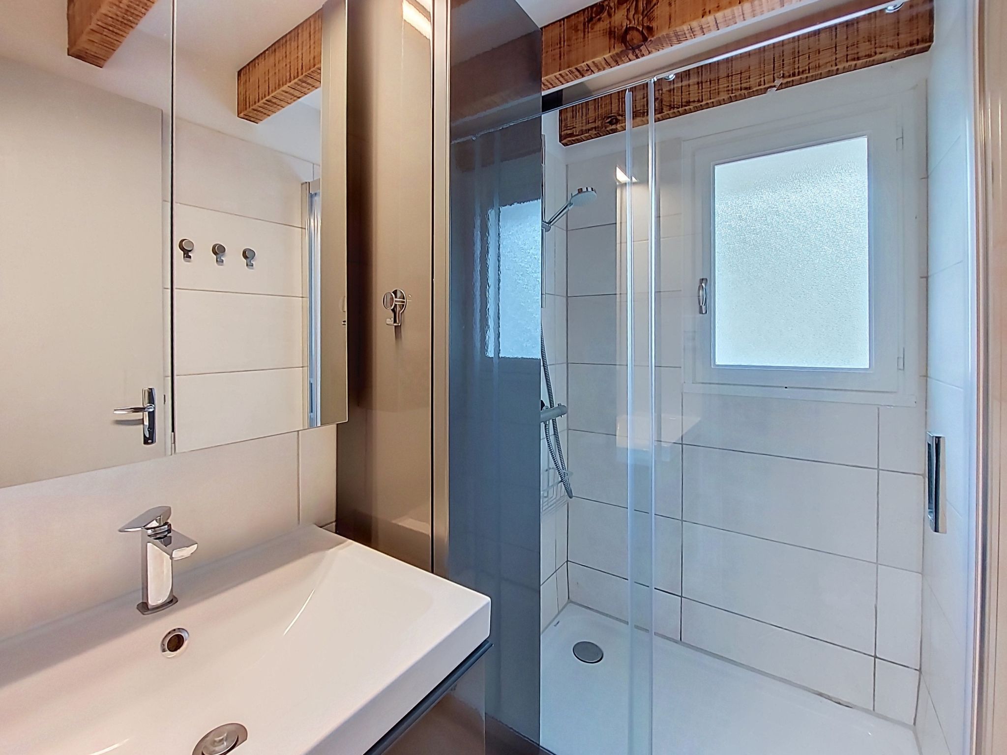 Appartement Hameau du courant – Salle de bains, photo 19 sur 46