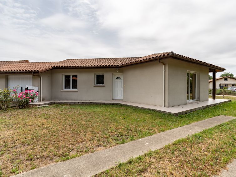 Search and Stay destination Mimizan, Nouvelle-Aquitaine - France from AU$ 233. Cantegrit