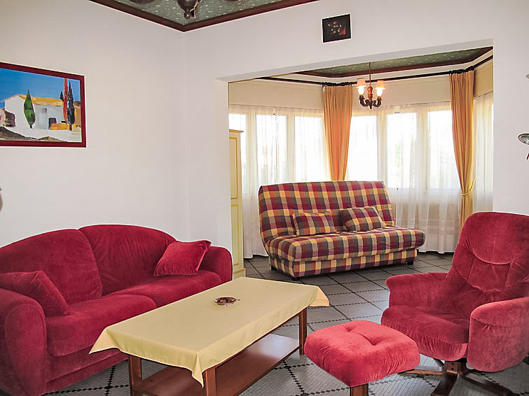 Search and Stay destination Mimizan, Nouvelle-Aquitaine - France from AU$ 280. Tourterelles