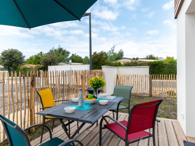 Search and Stay destination Mimizan, Nouvelle-Aquitaine - France from AU$ 209. SC G01