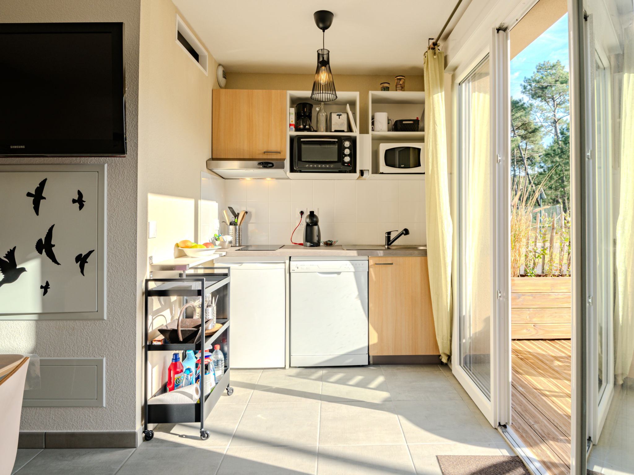 Kitchen / Dining Room