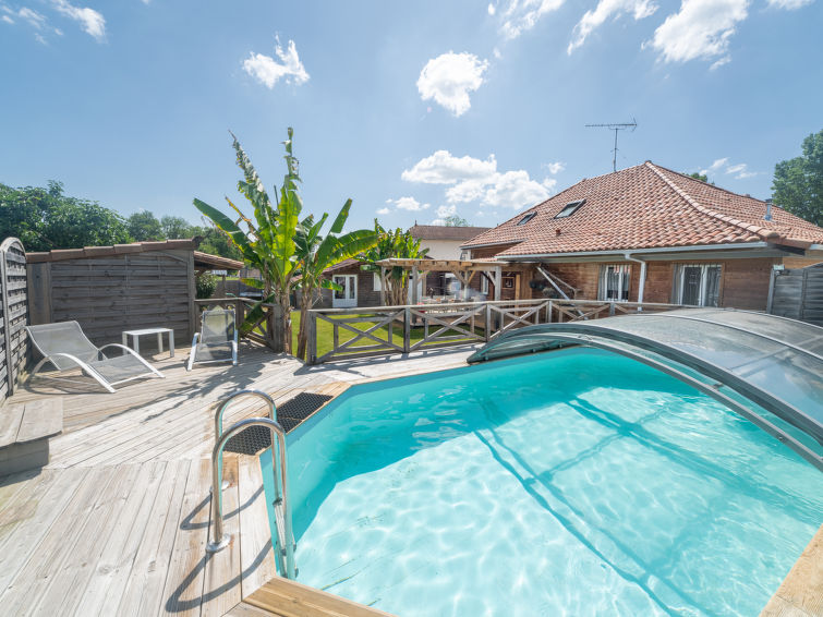 Search and Stay destination Mézos, Nouvelle-Aquitaine - France from AU$ 394. Le Ranch