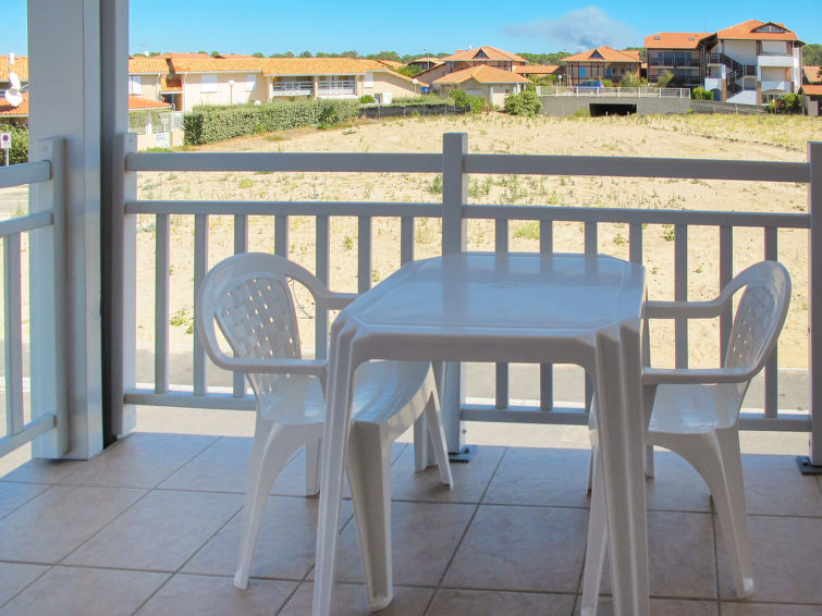 Op 350 m van zee: Comfortabel appartement in Biscarrosse in Biscarrosse