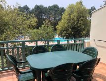 Rustiek appartement aan het meer met verwarmd zwembad in Soustons - thumbnail 4