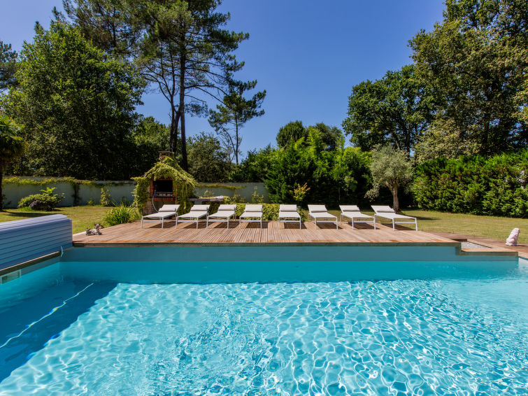 Search and Stay destination Magescq, Nouvelle-Aquitaine - France from AU$ 526. Caloye