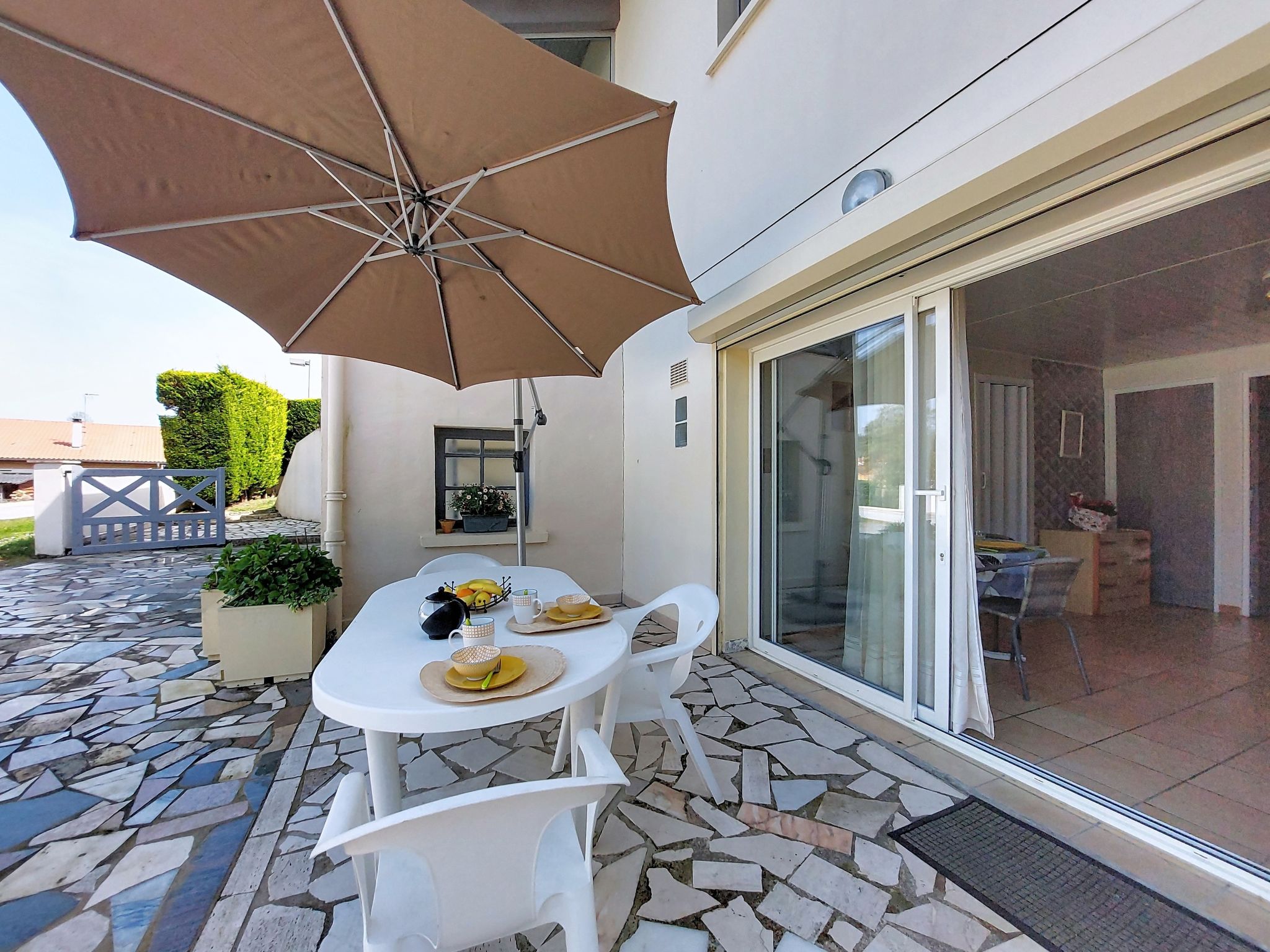 Maisonnabe - Buiten