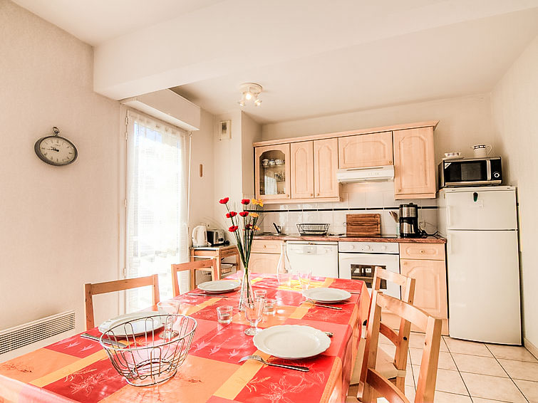Search and Stay destination Tarnos, Nouvelle-Aquitaine - France from AU$ 157. Maria Callas