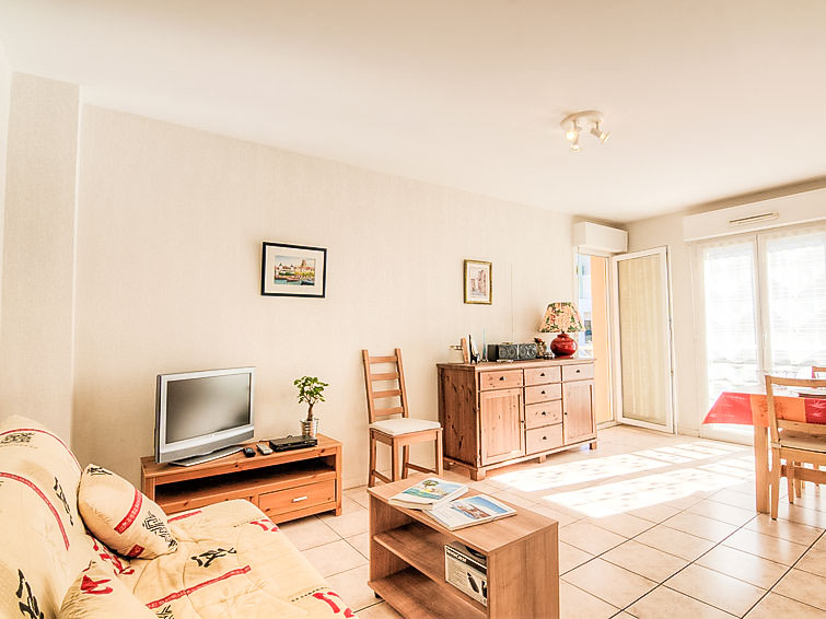 Search and Stay destination Tarnos, Nouvelle-Aquitaine - France from AU$ 156. Maria Callas