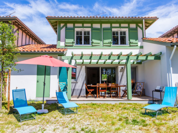 Search and Stay destination Moliets-et-Maa, Nouvelle-Aquitaine - France from AU$ 219. Les Fougères