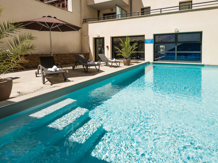 Op 400 m van zee: Appartement met zwembad in centrum Biarritz in Biarritz