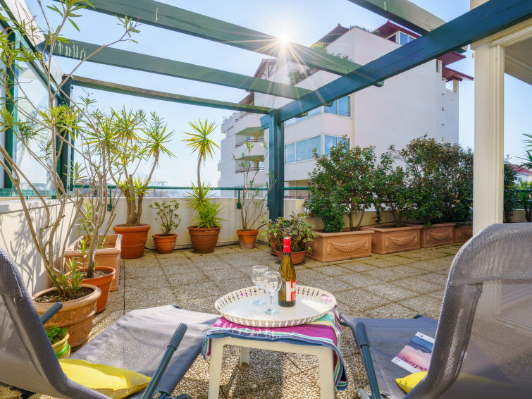 Search and Stay destination Biarritz, Nouvelle-Aquitaine - France from AU$ 318. Les Jardins Victoria