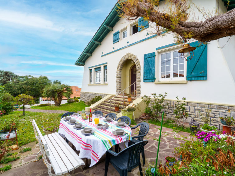 Search and Stay Destinations. Vacation Rentals in Biarritz, Pyrénées-Atlantiques - Nouvelle-Aquitaine - France