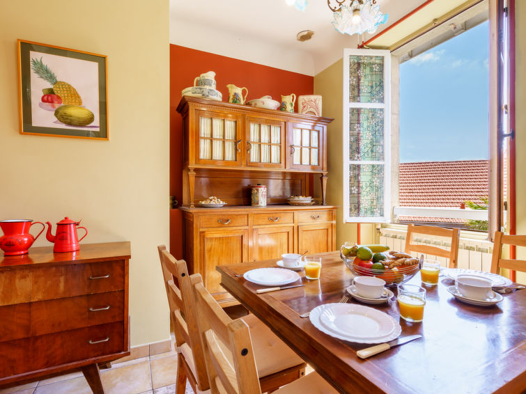Search and Stay destination Biarritz, Nouvelle-Aquitaine - France from AU$ 344. Maison Simonne