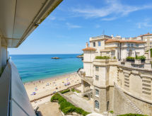 Stijlvolle studio op 40 meter van het strand van Biarritz met verwarmd zwembad - thumbnail 2