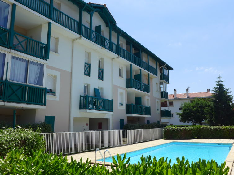 Search and Stay destination Anglet, Nouvelle-Aquitaine - France from AU$ 216. Le Club