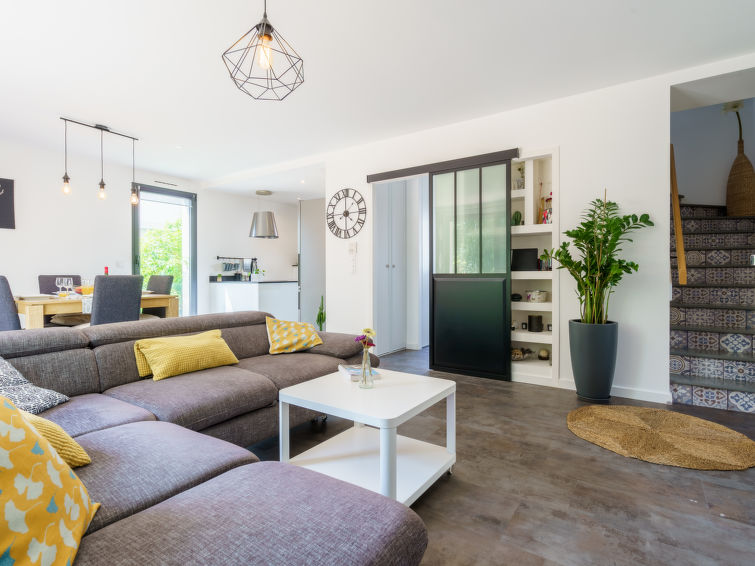 Search and Stay destination Anglet, Nouvelle-Aquitaine - France from AU$ 344. Chemin du Ruisseau d'Arcangues