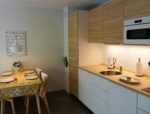 ILONA: Knus appartement in centrum Cambo-les-Bains met tuin en terras - thumbnail 4