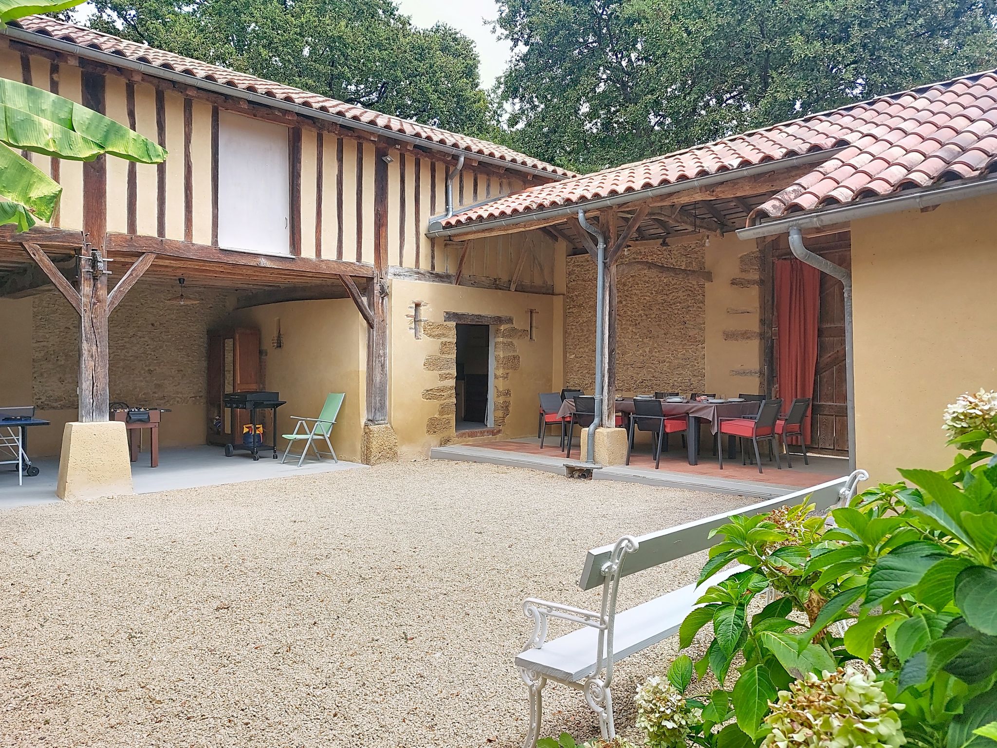 La Ferme de Bordenave - Buiten