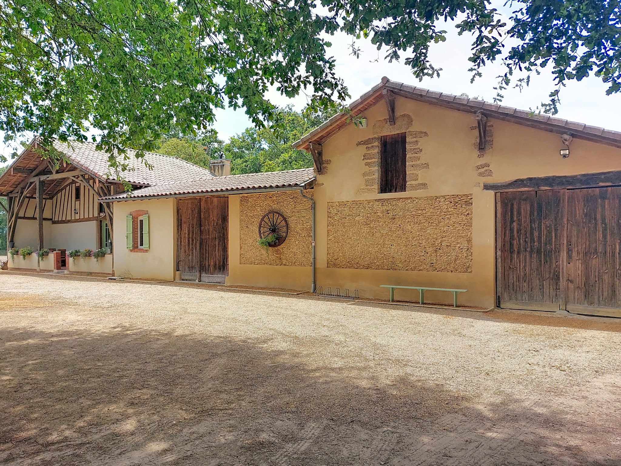 La Ferme de Bordenave - Buiten