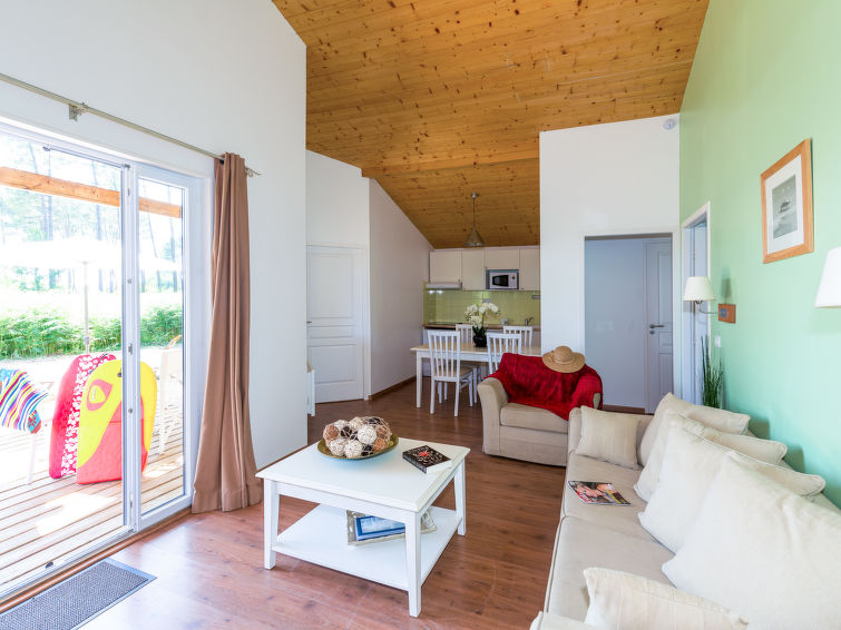 Search and Stay destination Parentis-en-Born, Nouvelle-Aquitaine - France from AU$ 212. Les Cottages du Lac T4 Premium