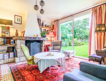 Vrijstaande woning met omheinde tuin nabij Saint-Jean-de-Luz - thumbnail 3