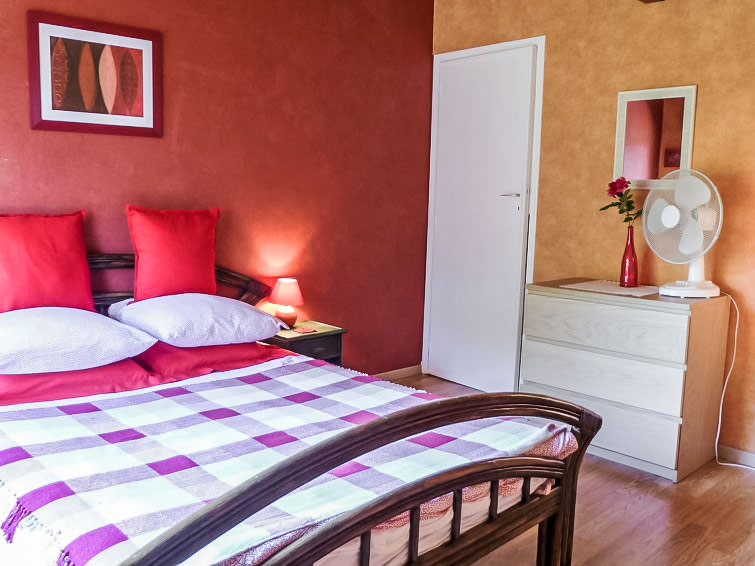 Search and Stay destination Urcuit, Nouvelle-Aquitaine - France from AU$ 605. Landaboure