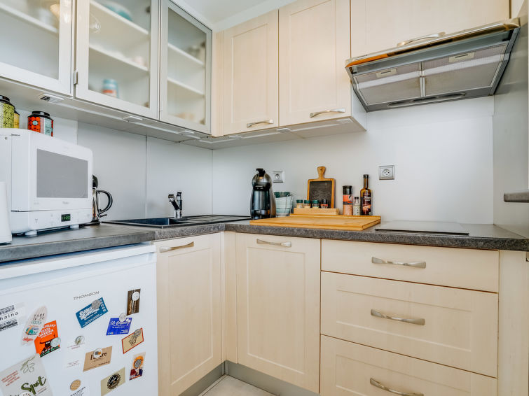 Search and Stay destination Bidart, Nouvelle-Aquitaine - France from AU$ 177. Le Fronton