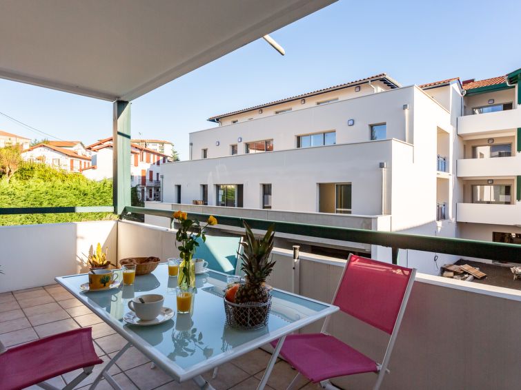 Search and Stay destination Saint-Jean-de-Luz, Nouvelle-Aquitaine - France from AU$ 201. Joanis