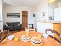 Direct aan het strand van Saint-Jean-de-Luz: appartement voor 4 personen - thumbnail 2