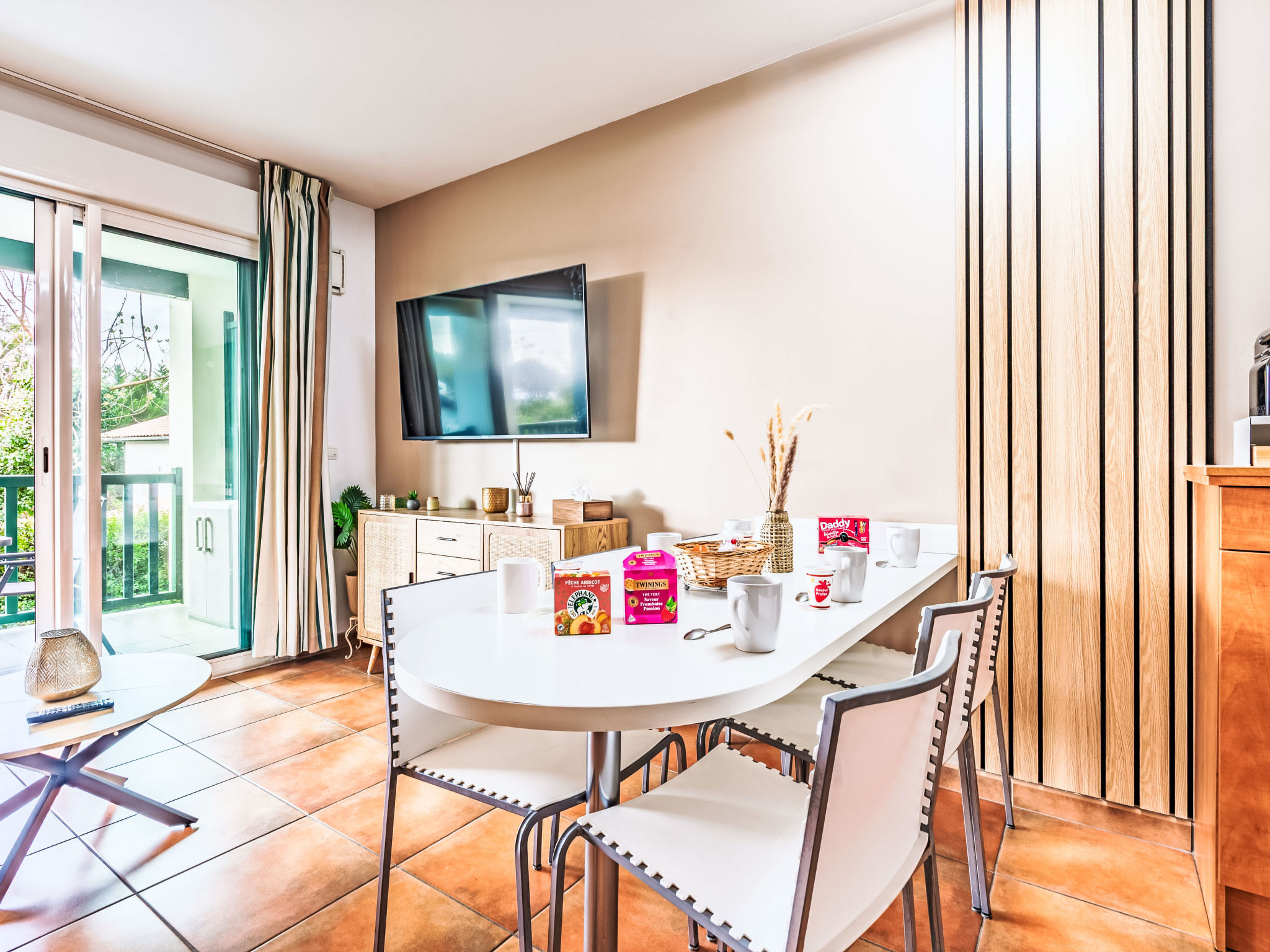 Appartement Domaine Hamaika – Cuisine et coin repas, photo 10 sur 26