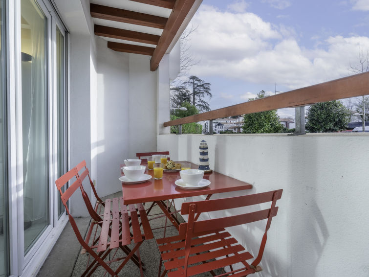 Search and Stay, undefined in undefined. Gallery position 0