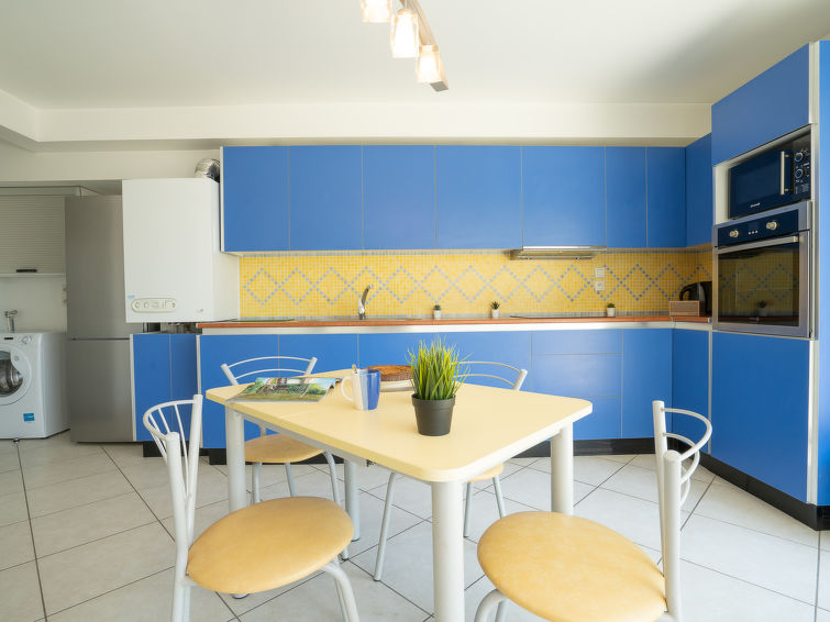 Search and Stay, undefined in undefined. Gallery position 2