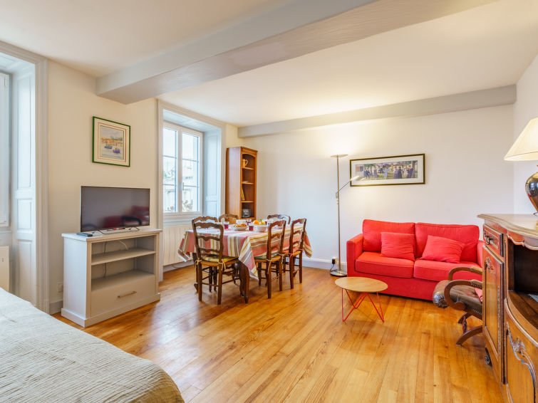 Search and Stay destination Saint-Jean-de-Luz, Nouvelle-Aquitaine - France from AU$ 276. Lafayette
