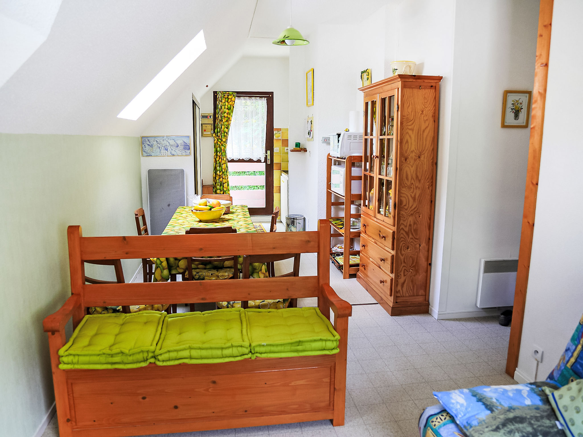Les Marmottes — Living Room (5 of 15)