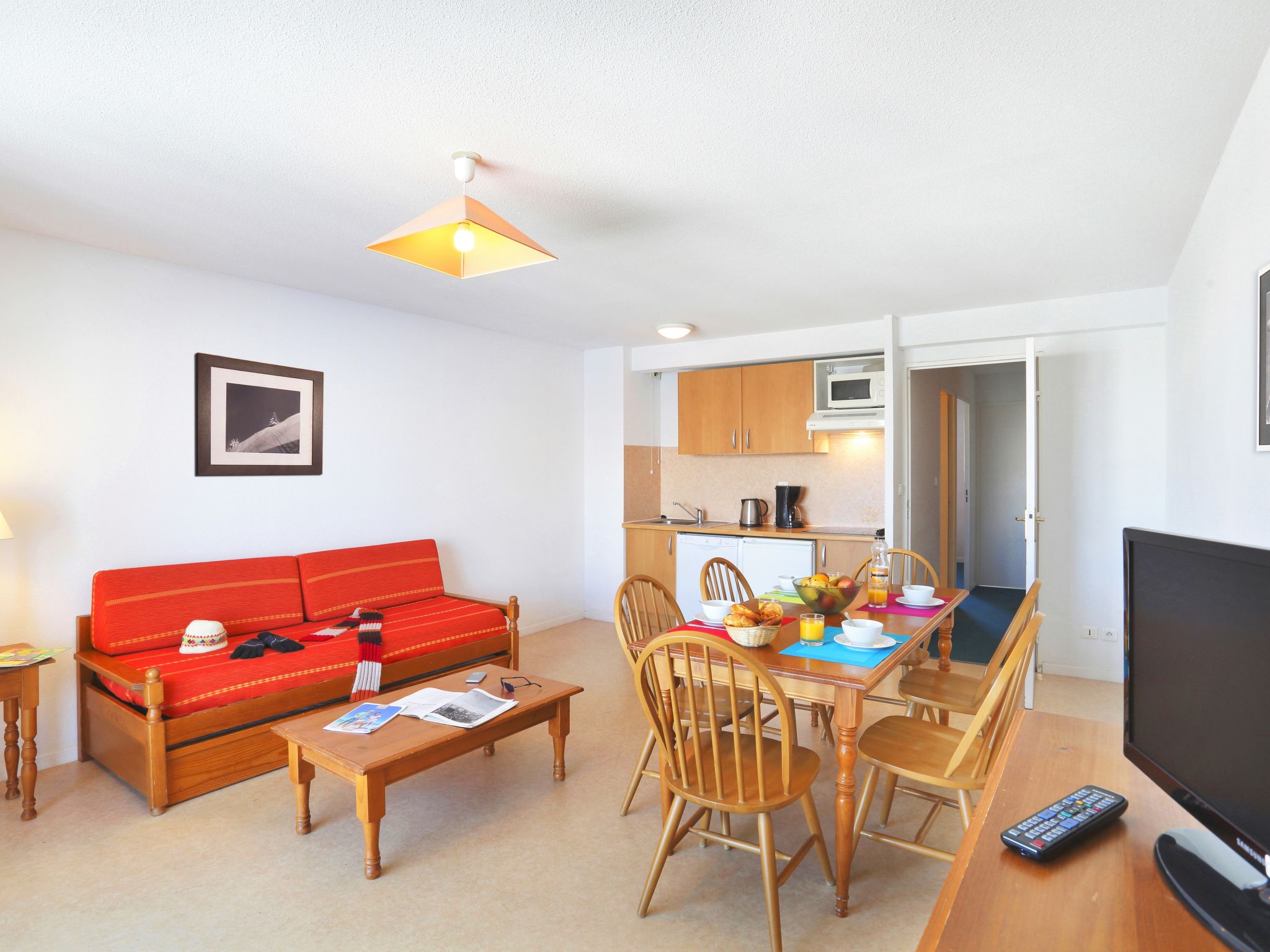 Kitchen / Dining Room