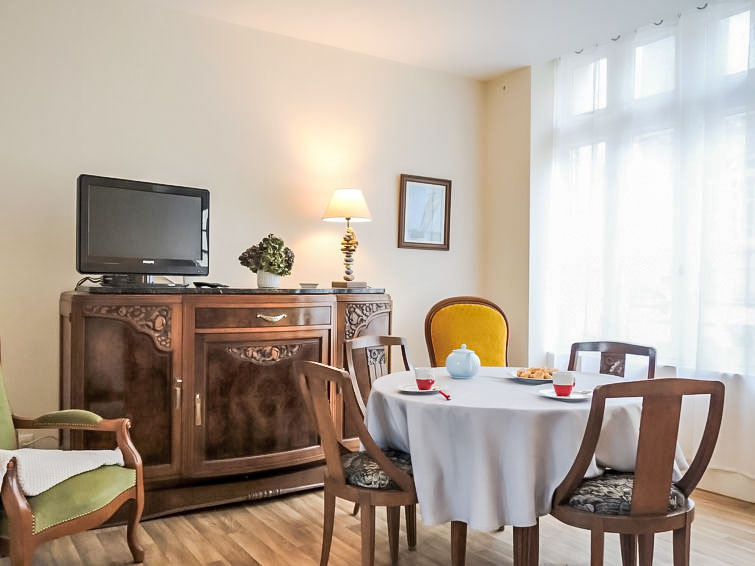 Search and Stay destination Cancale, Bretagne - France from AU$ 179. Bel Air