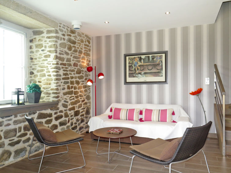 Search and Stay destination Cancale, Brittany - France from AU$ 174. Les Quatrevais (ALE104)