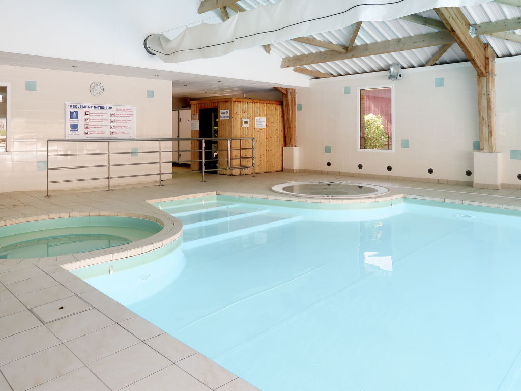 Les Hauts de la Houle 24 — Pool Indoor