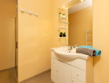 Holiday home les embruns