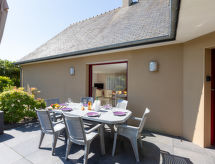Holiday home les embruns