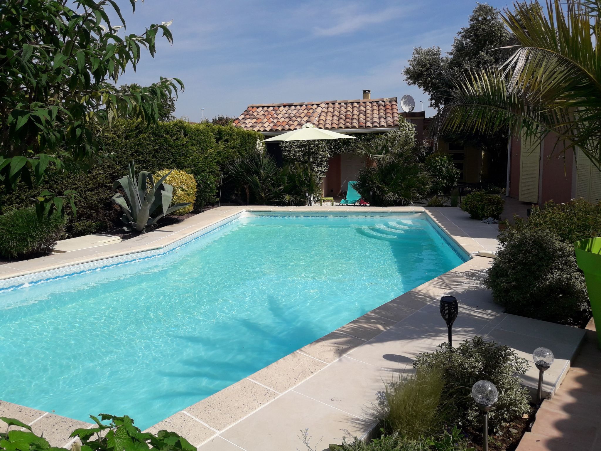 Haus "Les Cyprès" mit Gemeinschaftspool