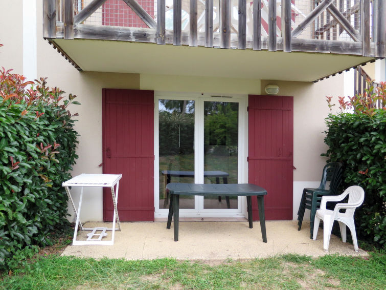Search and Stay destination Barbaste, Nouvelle-Aquitaine - France from AU$ 53. Le Domaine du Golf d'Albret