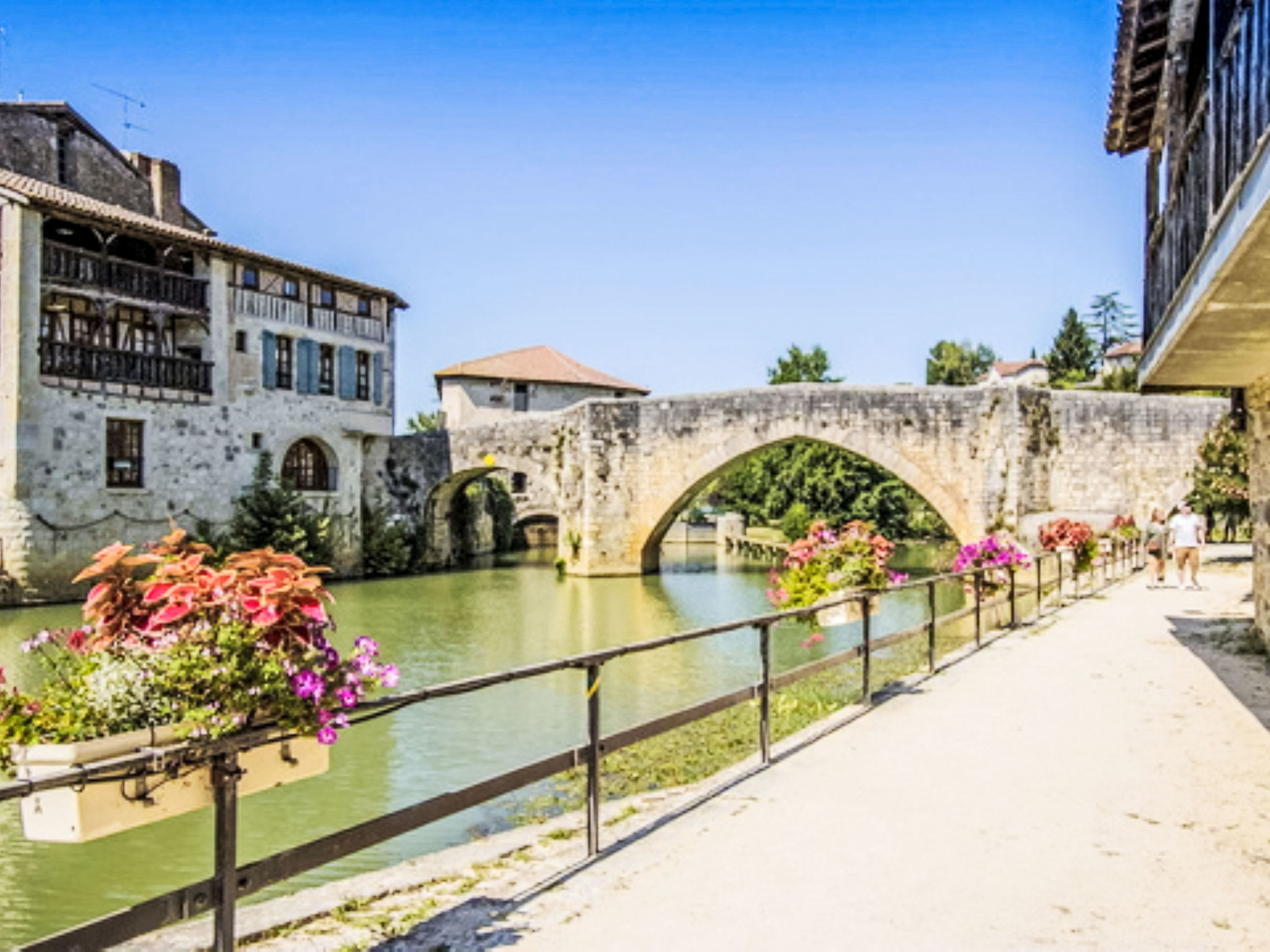 SOWELL Family Les Landes Gascogne - Drinnen