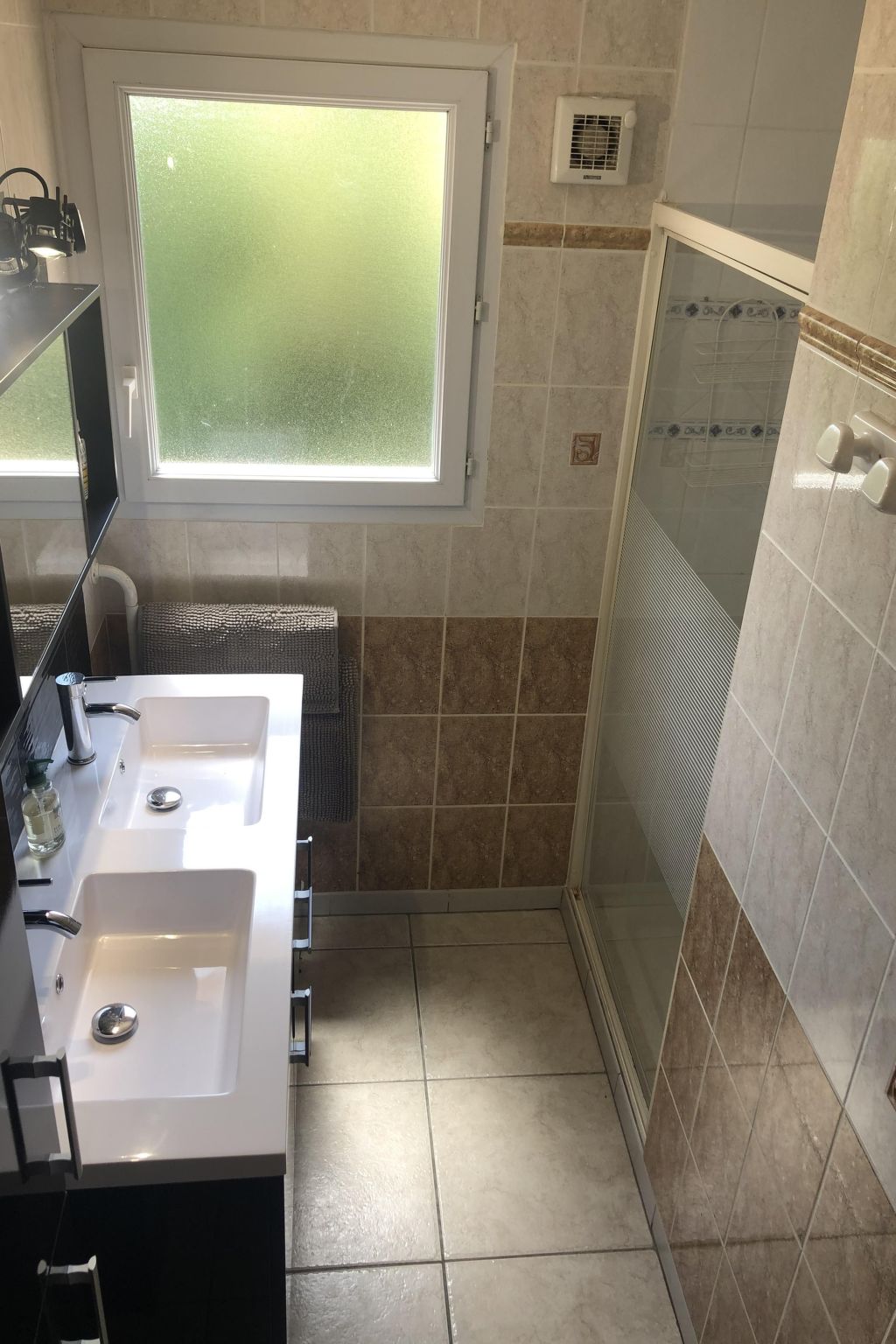 Wohnung "Nid d'Etoiles" mit privatem Parkplatz-Inside