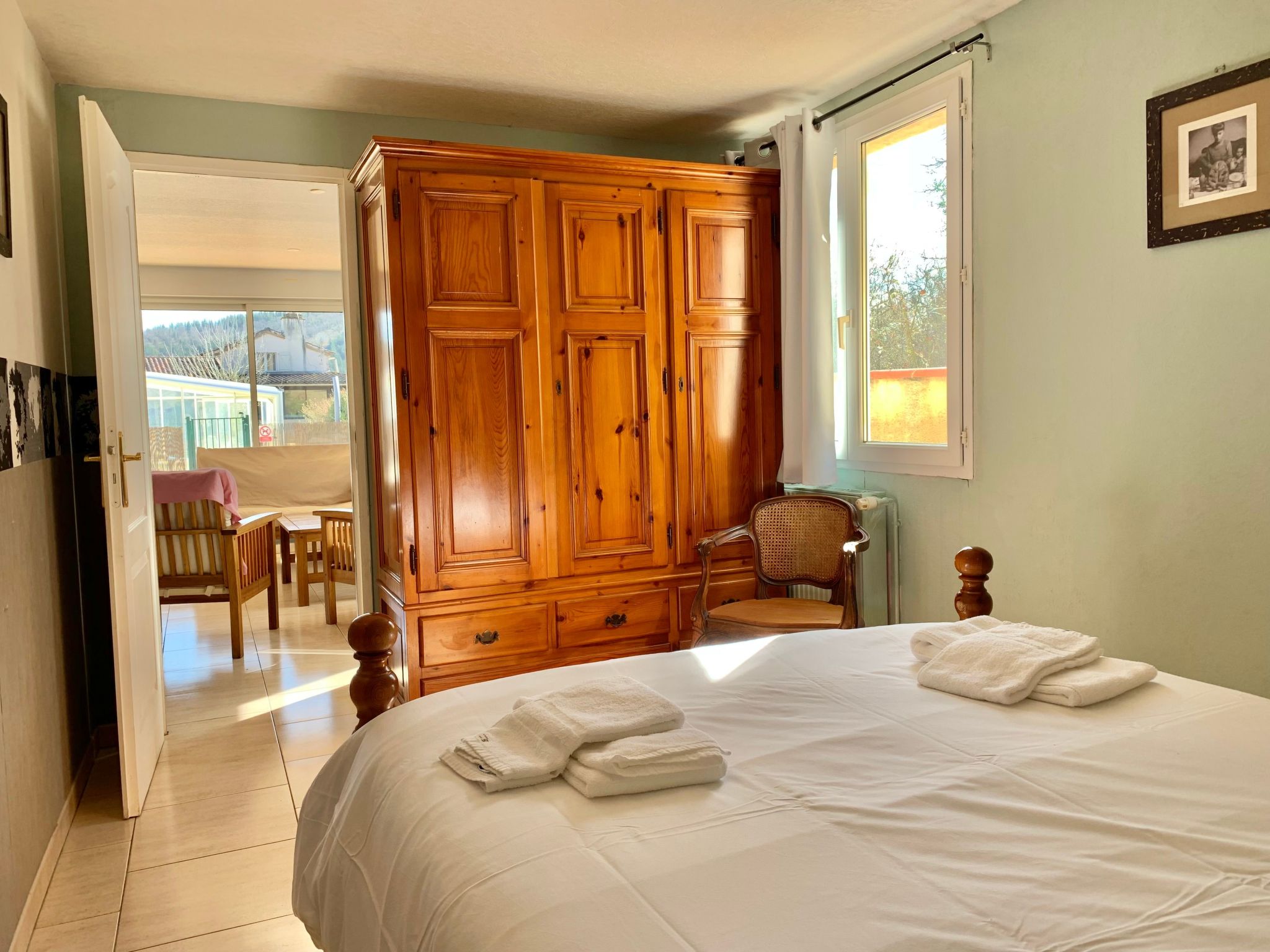 Mit Pool-Image-tags.info