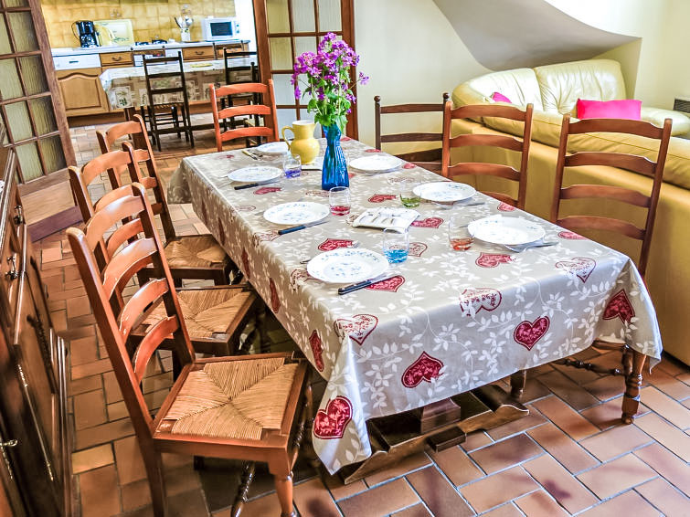 Search and Stay destination Salviac, Occitanie - France from AU$ 164. Pech Gaillard