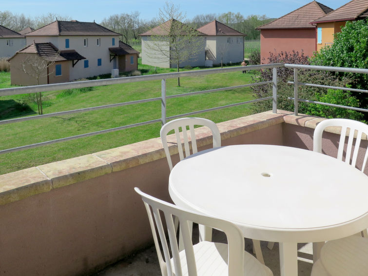 Search and Stay destination Prayssac, Occitanie - France from AU$ 149. Le Domaine de Claire Rive (PYC402)